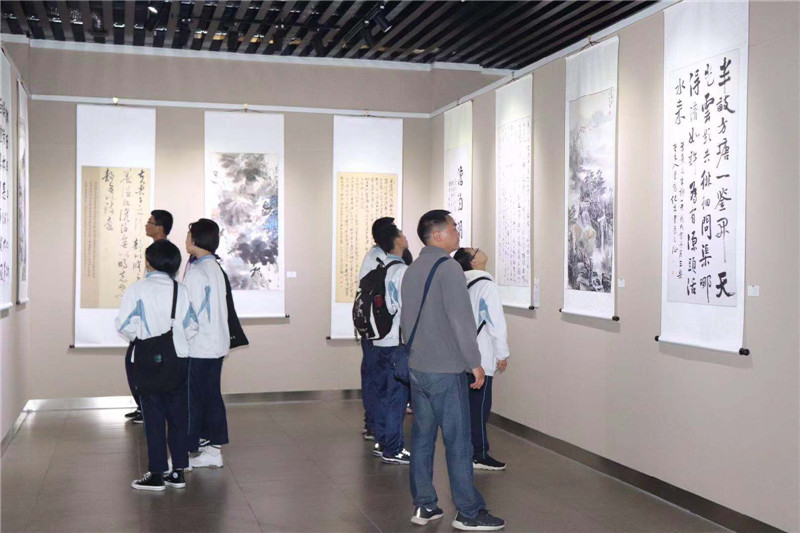 微信图片_2018122408391112_副本.jpg